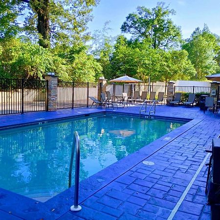 Holiday Inn Express & Suites Mobile West I-10 By Ihg Tillmans Corner Exteriör bild