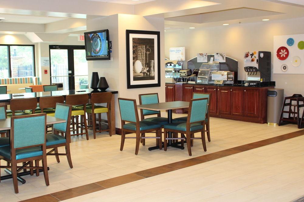 Holiday Inn Express & Suites Mobile West I-10 By Ihg Tillmans Corner Exteriör bild
