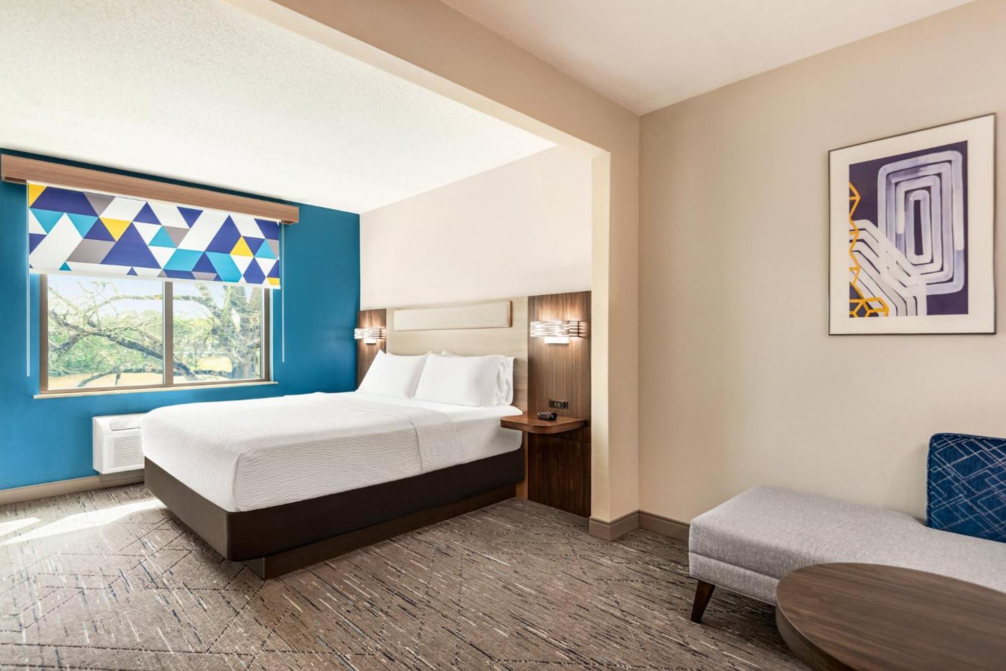 Holiday Inn Express & Suites Mobile West I-10 By Ihg Tillmans Corner Exteriör bild