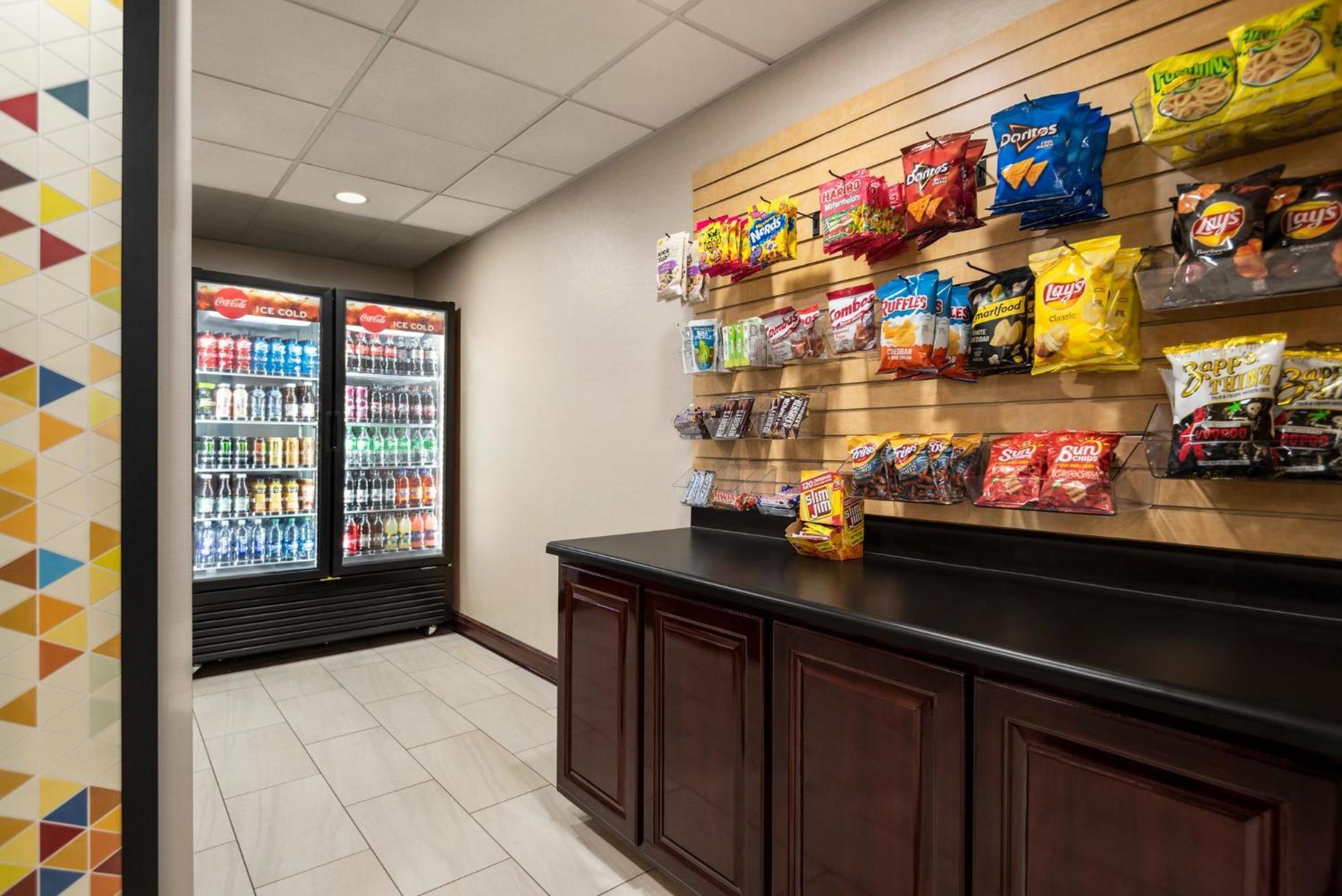 Holiday Inn Express & Suites Mobile West I-10 By Ihg Tillmans Corner Exteriör bild