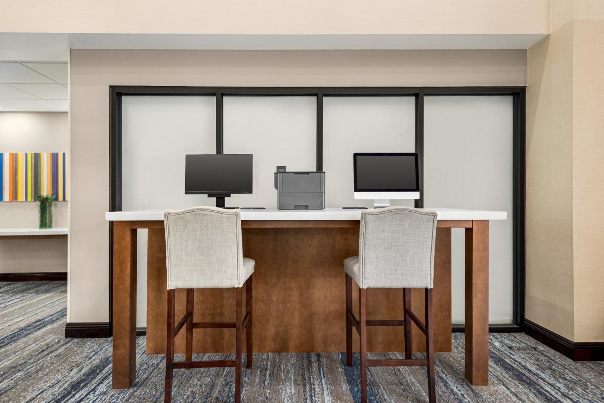 Holiday Inn Express & Suites Mobile West I-10 By Ihg Tillmans Corner Exteriör bild