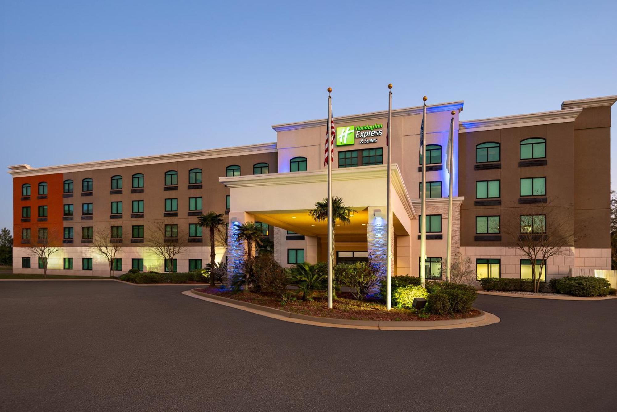 Holiday Inn Express & Suites Mobile West I-10, An Ihg Hotel Tillmans Corner Exteriör bild