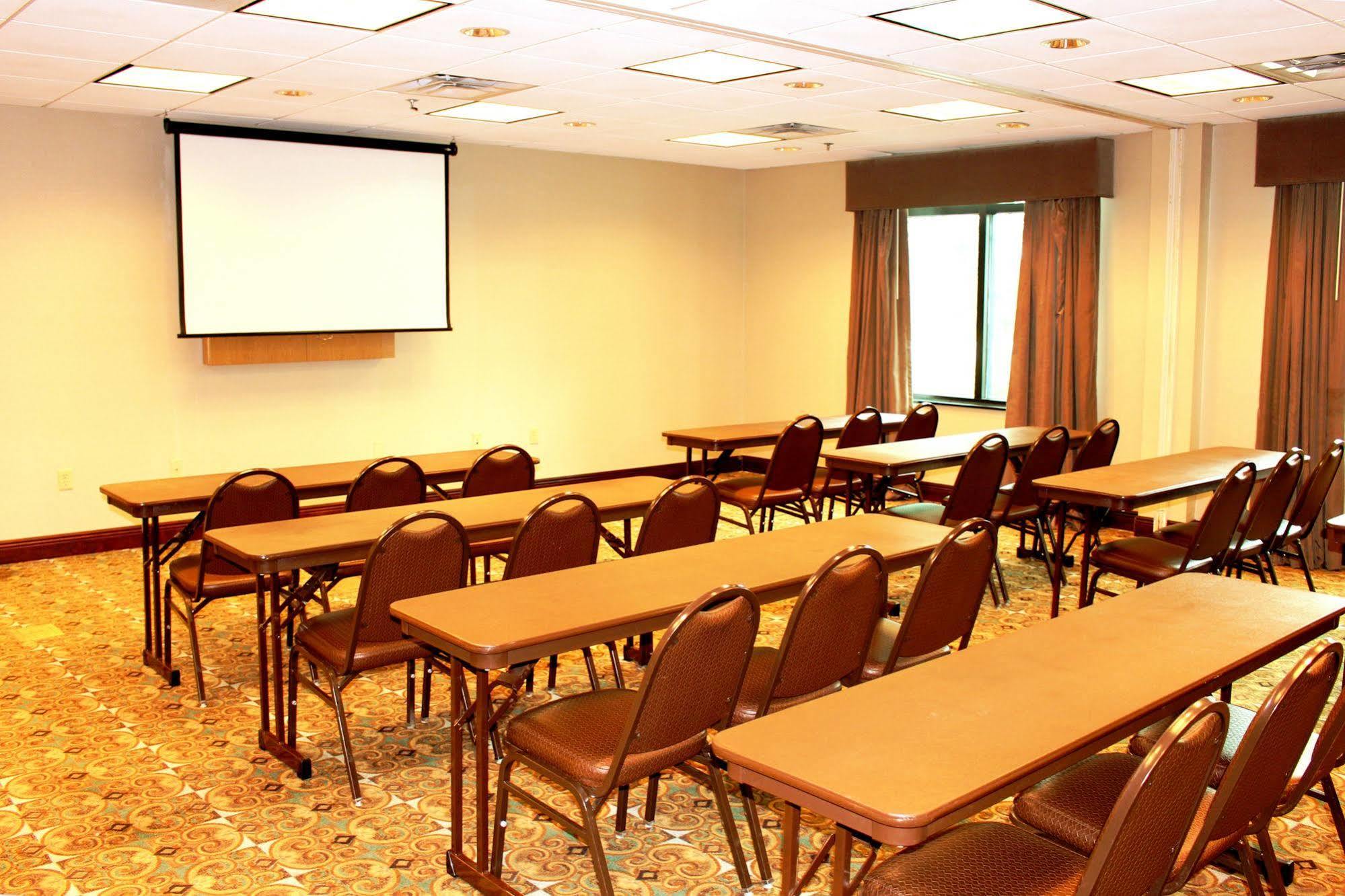 Holiday Inn Express & Suites Mobile West I-10 By Ihg Tillmans Corner Exteriör bild